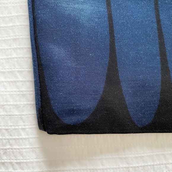 RED VALENTINO NAVY BLACK FLORAL SATIN HIGH RISE PENCIL SKIRT - XS - Picture 8 of 9